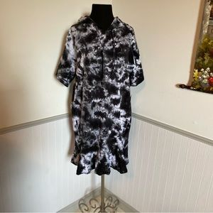 NWT DKNY Sport Tie Die Short Sleeve Founce Dress